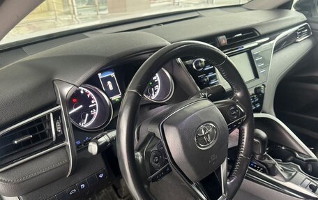 Toyota Camry, 2018 год, 2 149 000 рублей, 7 фотография