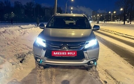 Mitsubishi Pajero Sport III рестайлинг, 2019 год, 3 350 000 рублей, 9 фотография