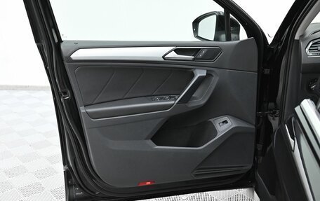 Volkswagen Tiguan II, 2018 год, 1 885 000 рублей, 10 фотография