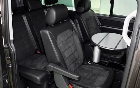 Volkswagen Multivan T5, 2015 год, 3 345 000 рублей, 10 фотография