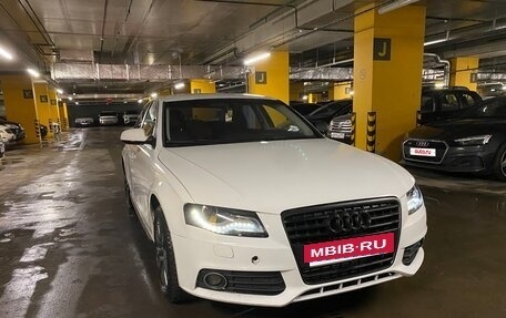 Audi A4, 2010 год, 700 000 рублей, 2 фотография