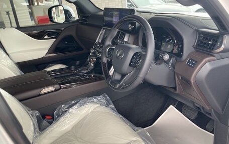 Lexus LX, 2023 год, 13 850 000 рублей, 9 фотография