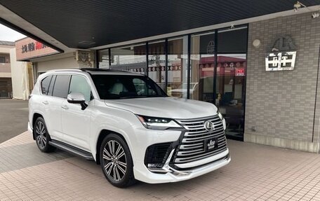 Lexus LX, 2023 год, 13 850 000 рублей, 2 фотография