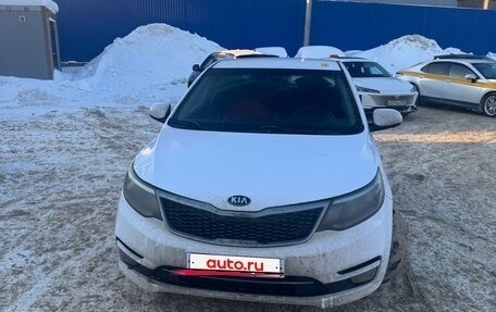 KIA Rio III рестайлинг, 2016 год, 450 000 рублей, 2 фотография