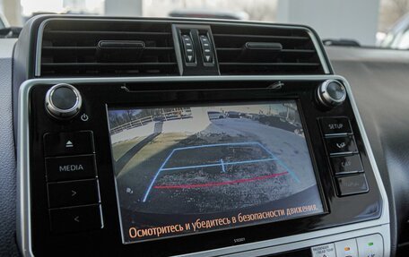 Toyota Land Cruiser Prado 150 рестайлинг 2, 2019 год, 4 999 000 рублей, 14 фотография