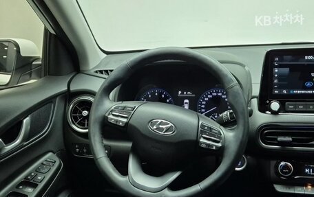 Hyundai Kona I, 2022 год, 1 938 030 рублей, 9 фотография