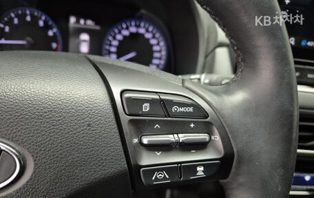 Hyundai Kona I, 2022 год, 1 938 030 рублей, 15 фотография