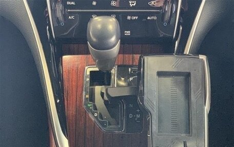 Toyota Harrier, 2017 год, 1 970 855 рублей, 9 фотография