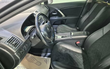 Toyota Avensis III рестайлинг, 2011 год, 965 000 рублей, 13 фотография