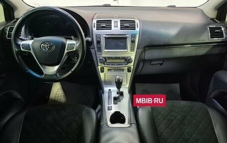 Toyota Avensis III рестайлинг, 2011 год, 965 000 рублей, 12 фотография