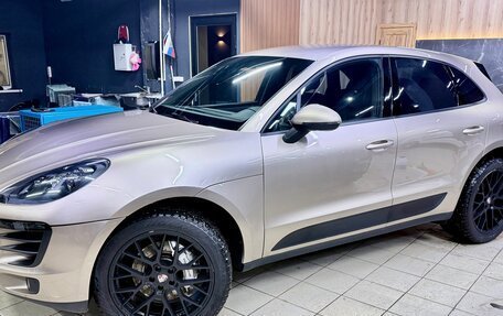 Porsche Macan I рестайлинг, 2015 год, 2 100 000 рублей, 2 фотография