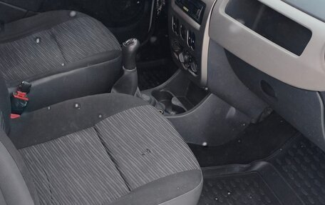 Renault Sandero I, 2013 год, 545 000 рублей, 6 фотография