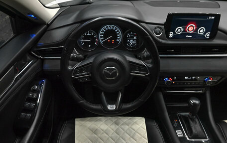 Mazda 6, 2020 год, 2 700 000 рублей, 12 фотография