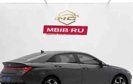 Hyundai Elantra, 2023 год, 1 680 000 рублей, 4 фотография