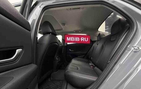 Hyundai Elantra, 2023 год, 1 680 000 рублей, 14 фотография