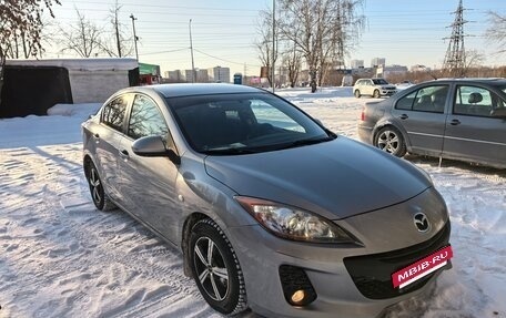 Mazda 3, 2011 год, 950 000 рублей, 2 фотография