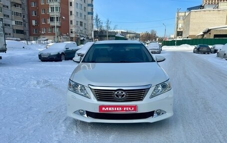 Toyota Camry, 2012 год, 1 680 000 рублей, 1 фотография