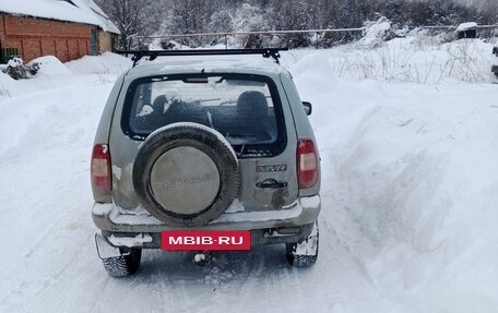 Chevrolet Niva I рестайлинг, 2005 год, 250 000 рублей, 4 фотография