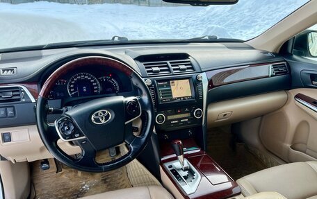 Toyota Camry, 2012 год, 1 680 000 рублей, 7 фотография