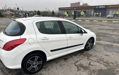 Peugeot 308 II, 2011 год, 385 000 рублей, 1 фотография