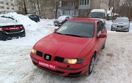 SEAT Leon II, 2000 год, 240 000 рублей, 1 фотография