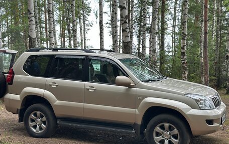 Toyota Land Cruiser Prado 120 рестайлинг, 2008 год, 1 950 000 рублей, 2 фотография