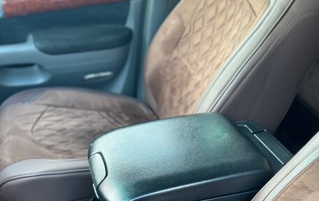 Toyota Land Cruiser Prado 120 рестайлинг, 2008 год, 1 950 000 рублей, 14 фотография