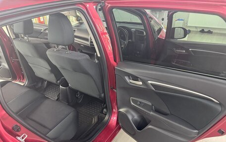 Honda Fit III, 2019 год, 1 300 000 рублей, 8 фотография