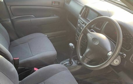 Toyota Probox I, 2010 год, 620 000 рублей, 15 фотография