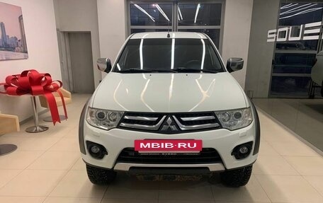 Mitsubishi L200 IV рестайлинг, 2014 год, 1 800 000 рублей, 2 фотография