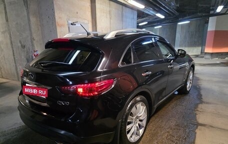 Infiniti QX70, 2014 год, 2 200 000 рублей, 4 фотография