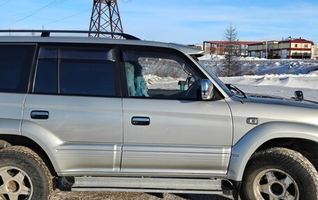 Toyota Land Cruiser Prado 90 рестайлинг, 1999 год, 1 500 000 рублей, 3 фотография