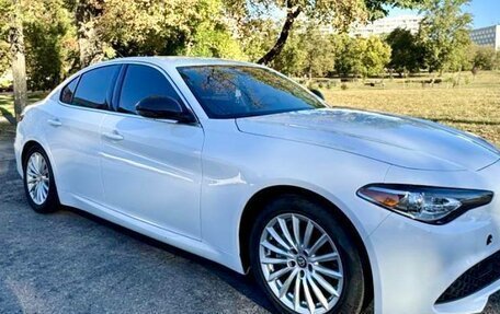 Alfa Romeo Giulia II, 2021 год, 6 100 000 рублей, 2 фотография