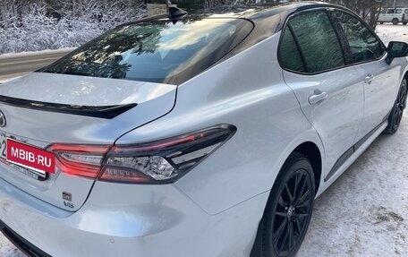 Toyota Camry, 2021 год, 5 500 000 рублей, 8 фотография