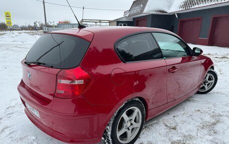 BMW 1 серия, 2011 год, 900 000 рублей, 5 фотография