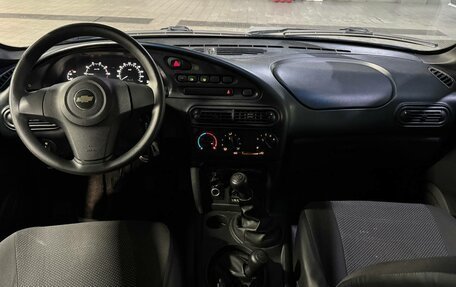 Chevrolet Niva I рестайлинг, 2019 год, 799 000 рублей, 10 фотография