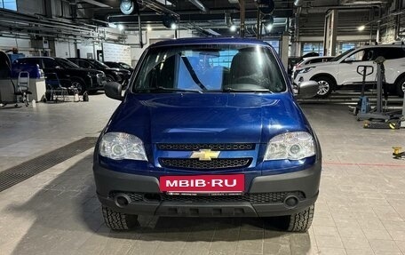 Chevrolet Niva I рестайлинг, 2019 год, 799 000 рублей, 2 фотография