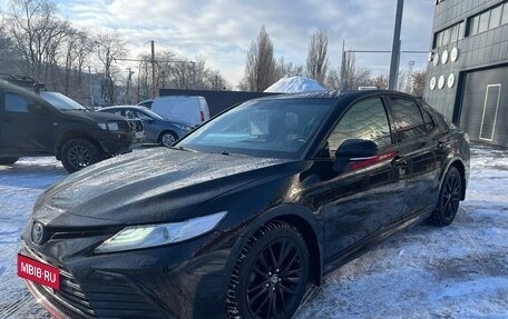 Toyota Camry, 2021 год, 3 470 000 рублей, 11 фотография