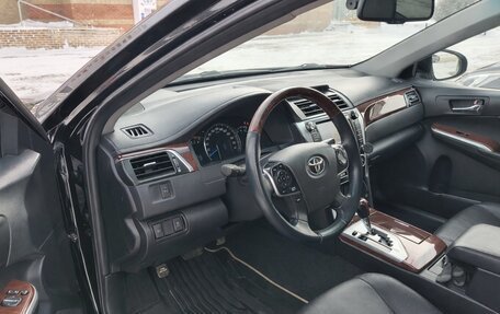 Toyota Camry, 2014 год, 1 950 000 рублей, 3 фотография