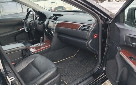 Toyota Camry, 2014 год, 1 950 000 рублей, 11 фотография