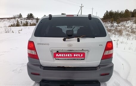 KIA Sorento IV, 2005 год, 800 000 рублей, 5 фотография