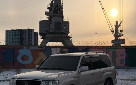 Toyota Land Cruiser 100 рестайлинг 2, 2001 год, 1 400 000 рублей, 5 фотография