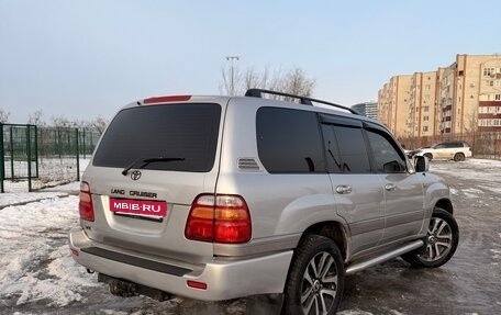 Toyota Land Cruiser 100 рестайлинг 2, 2001 год, 1 400 000 рублей, 13 фотография