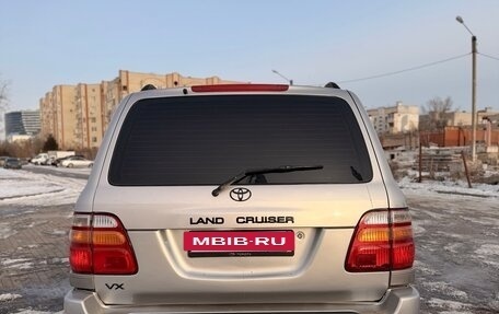 Toyota Land Cruiser 100 рестайлинг 2, 2001 год, 1 400 000 рублей, 12 фотография