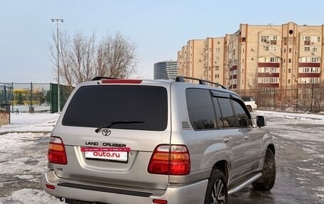 Toyota Land Cruiser 100 рестайлинг 2, 2001 год, 1 400 000 рублей, 9 фотография