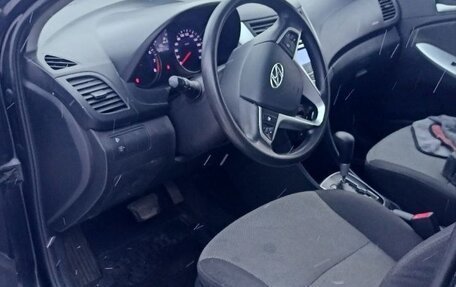 Hyundai Solaris II рестайлинг, 2013 год, 650 000 рублей, 8 фотография