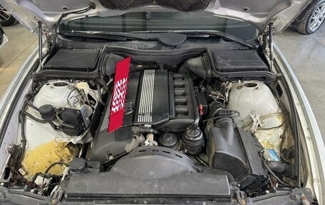 BMW 5 серия, 2000 год, 370 000 рублей, 17 фотография