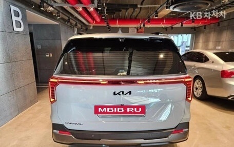 KIA Carnival, 2024 год, 6 036 027 рублей, 4 фотография