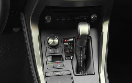 Lexus NX I, 2021 год, 3 290 000 рублей, 9 фотография