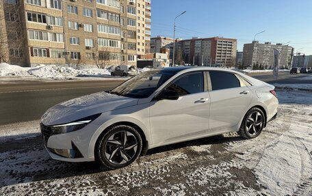 Hyundai Elantra, 2021 год, 1 880 000 рублей, 4 фотография